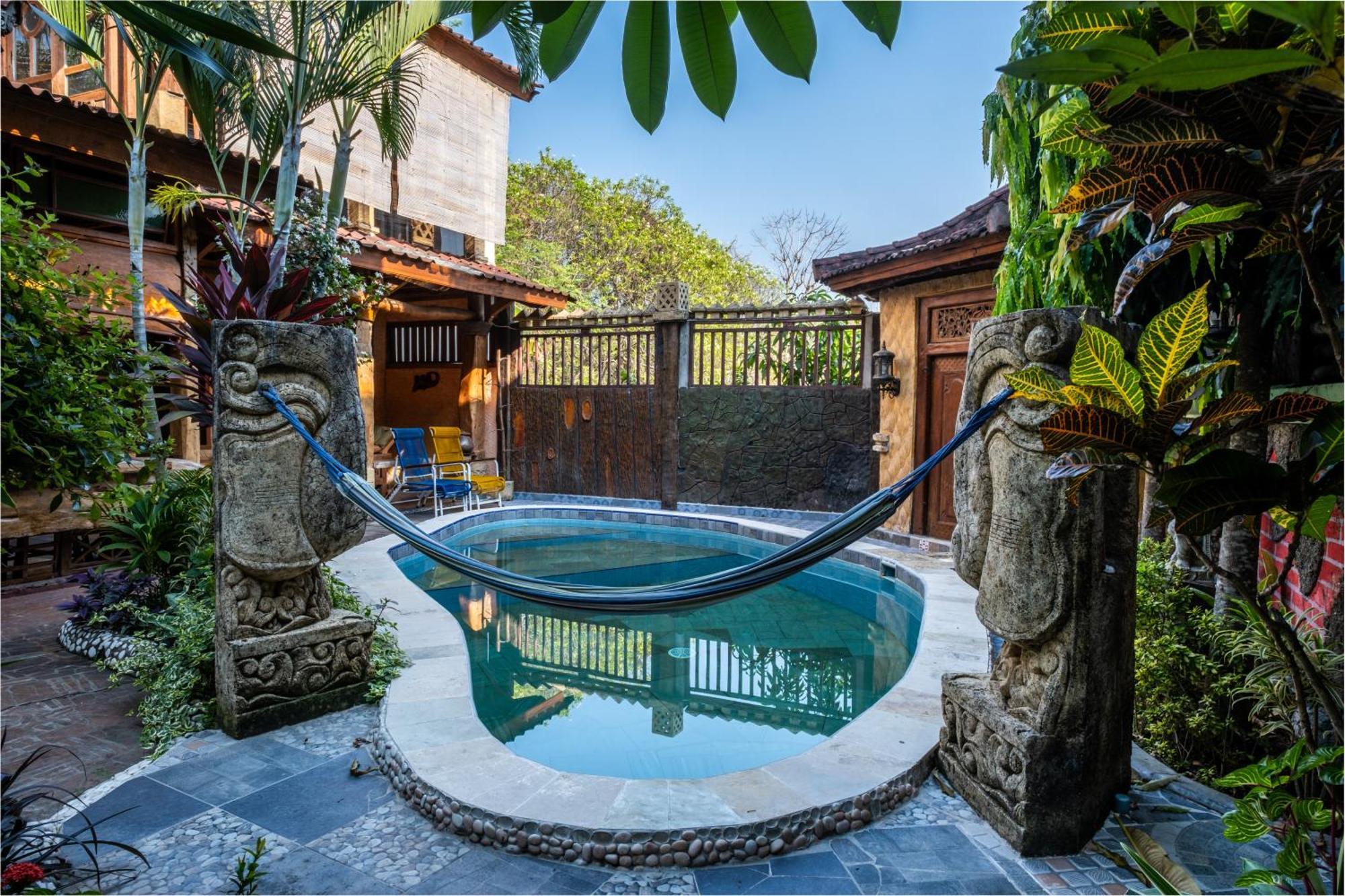 Lombok Stanley Garden Villas Montongbuwoh Exterior photo